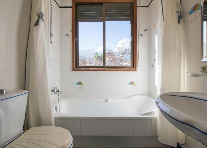 Rural With Private Pool *